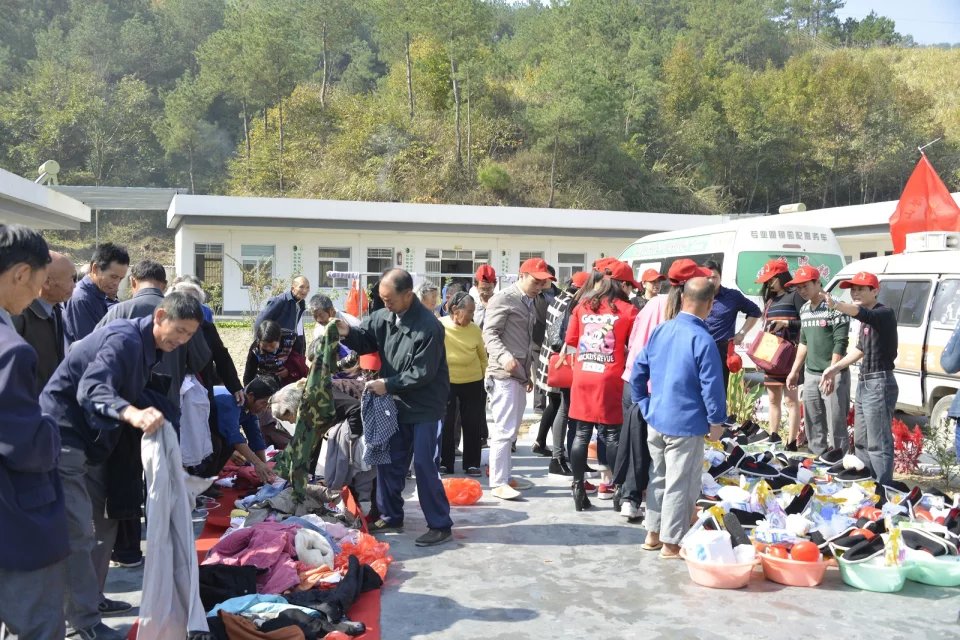 有爱 老人不再孤单