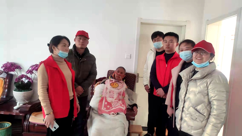 冬至送温暖,“暖冬行动”传递爱(图13) 冬至送温暖,“暖冬行动”传递爱(图13)